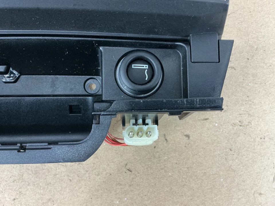 Cenicero consola central delantera BMW 740i 740Li 2010-2015 9119317 OEM Foto 4 de 4