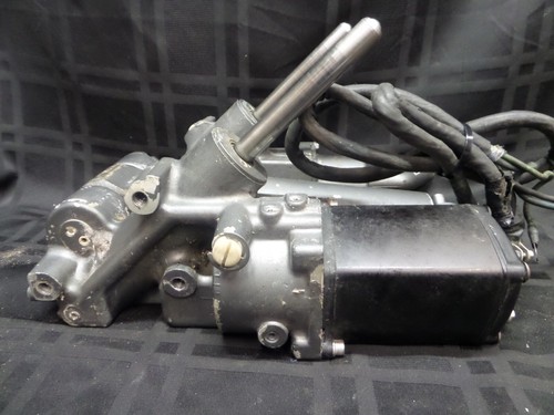 1986 MARINER 60HP 3CYL POWER TRIM ASSY 99659A47 3-RAM 3-WIRE OUTBOARD BOAT MOTOR - Foto 5 di 13