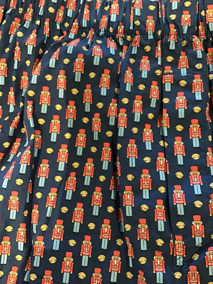 VINEYARD VINES Men's Boxer Shorts  CHRISTMAS NUTCRACKER  & Nuts Size XS NWOT - Image 4 of 4