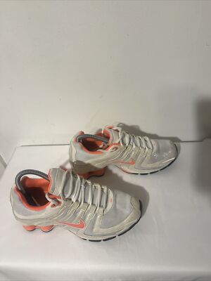 NIKE SHOX CYPHER WOMEN'S RUNNING SHOES SIZE 8.5
