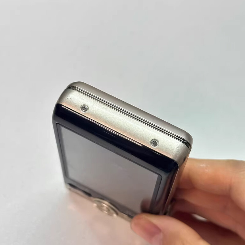 SONY Cyber-shot DSC-WX200 Silver 18.2 MP 10x Optical Zoom Digital