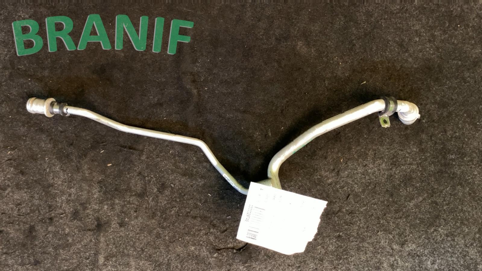 BENTLEY BENTAYGA  - Coolant Pipes 0P2121075E 0P2121085