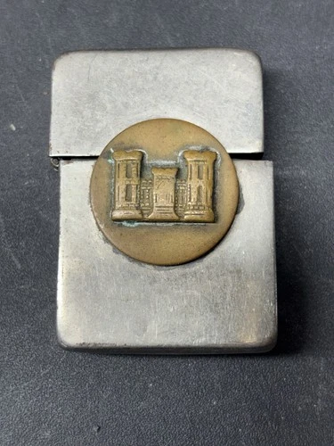 WW2 Early 1940s Theater Made US Army Corp Of Engineers Insignia Zippo Lighter