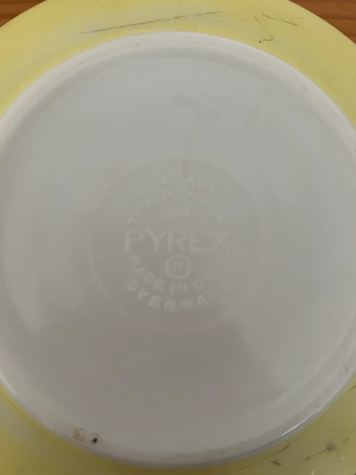 Grand saladier jaune, Pyrex - Photo 4/4