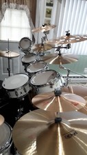 Paiste cymbal set..New.