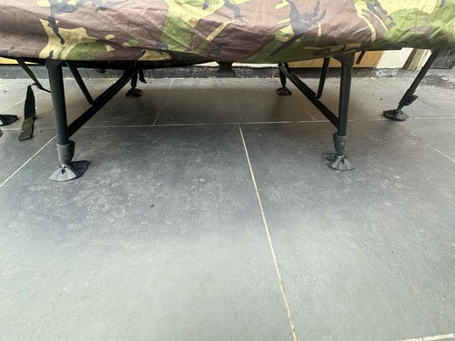 Nash Indulgence SS4 Wide 4 Season Sleep System Bedchair - Picture 3 of 6