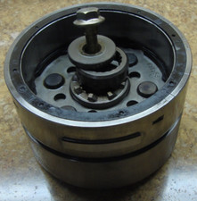 Kawasaki Vulcan VN1500 VN 1500 1998 motor alternador rotor volante magnético M5