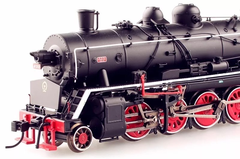 Bachmann China Railway JF Class 2-8-2 Steam Locomotive with
