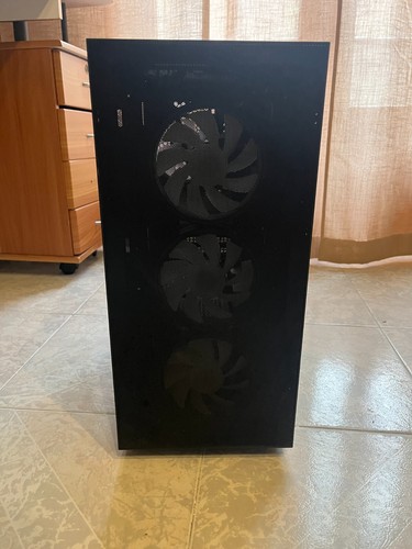 PC DA GAMING AMD Ryzen 5 4500, 16GB RAM, 1TB M2 SSD, NVIDIA GTX 1650 - Foto 4 di 6