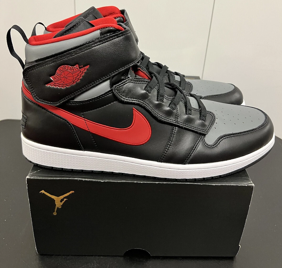 air jordan 1 high flyease black gym red smoke grey