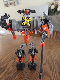Lego Bionicle Mask Maker vs Skull Grinder 70795 Complete w/ Instructions