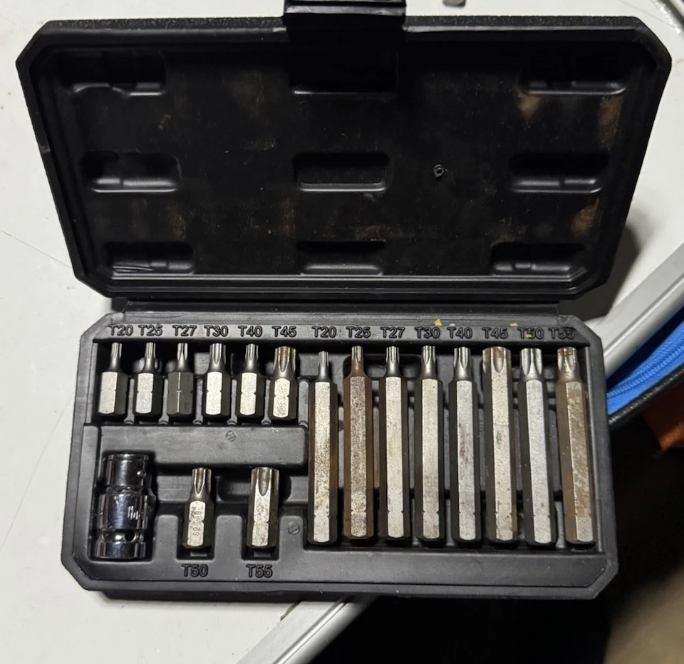 17pc Torx Star Bit Socket Set T20-T55/ 1/2 Drive - Image 3 of 3