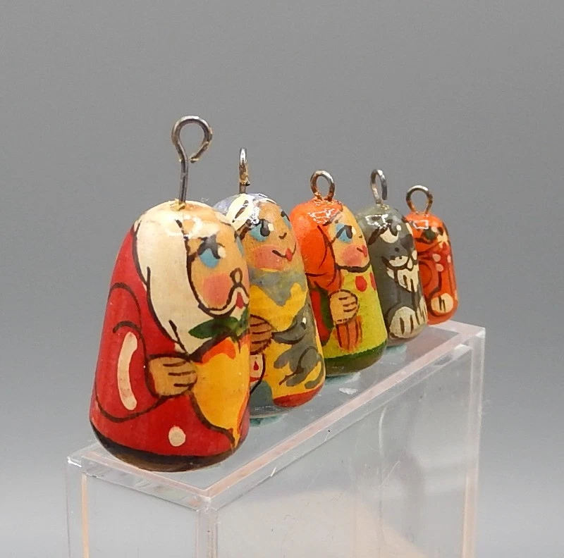 Muñeca anidadora vintage adornos navideños casa de muñecas artesanal miniatura 1:12 Foto 2 de 4