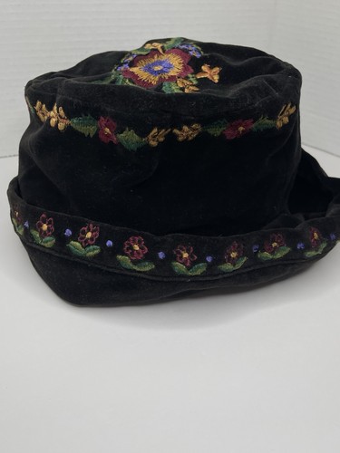 Vintage 90s Velvet Like Floral Embroidered Bucket Hat Folded Brim Women's - Picture 2 of 7
