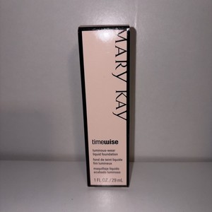 Mary Kay Timewise Luminous-Wear Liquid Foundation Ivory 7 New