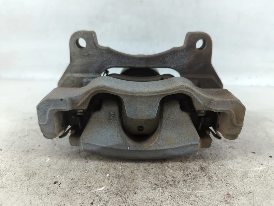 2008-2013 Infiniti G37 передний левый тормозной суппорт водителя KCMP6 - Изображение 2 из 4