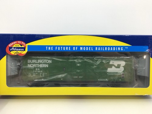 Coche de carga HO Athearn RTR 74945 Burlington Northern 50’ Youngstown Door BN #747898 | Condition: Used