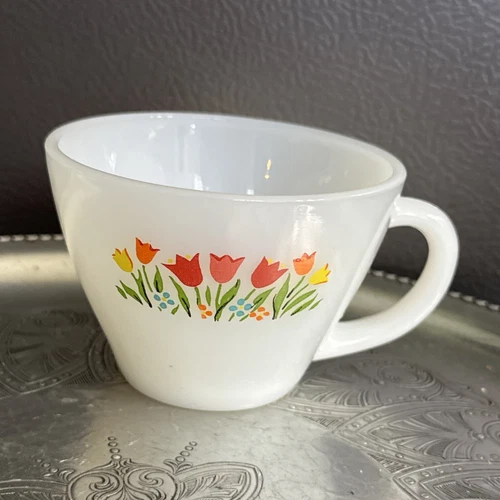 Vintage Fire King Milk Glass Tulip Flower Tea Cup Mug Anchor Hocking USA