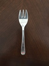 ANTIQUE ~ 5" Silver Plated Small 3 Prong Pickle Fork * SHEFFIELD ENGLAND * Mint