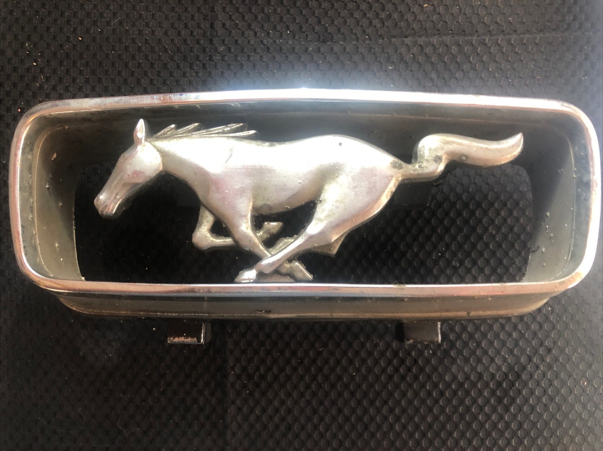 Original 1966 FORD MUSTANG Front End Grill Emblem Vintage Old