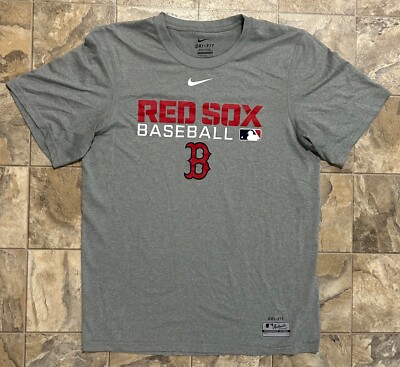 Boston Red Sox MLB On Field Nike Dri-Fit Men's Small Athletic Tee