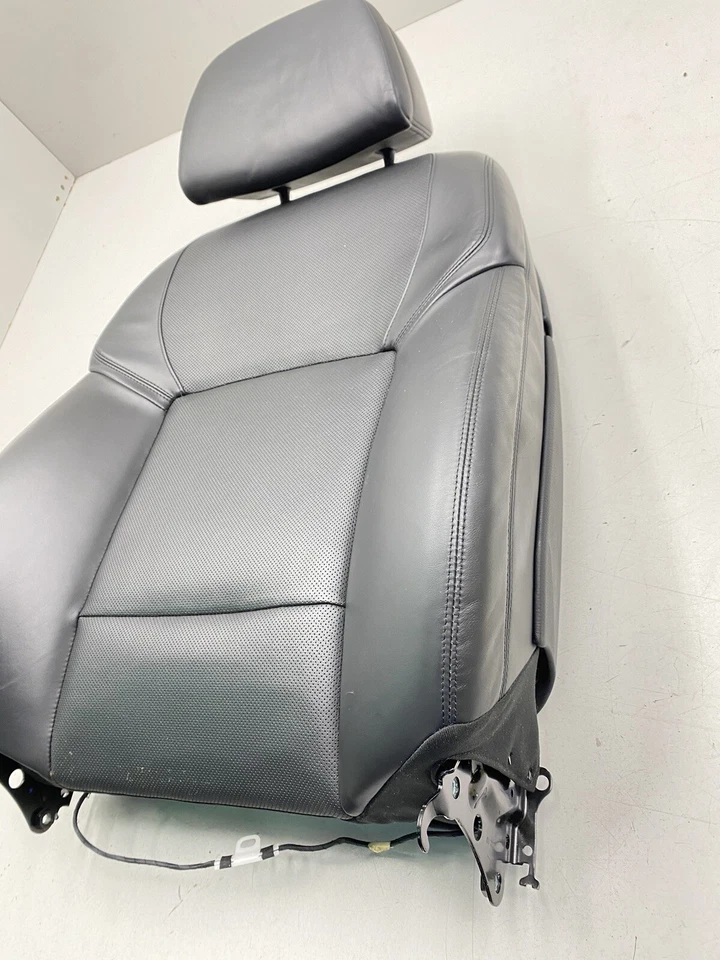 BMW 750Li XDRIVE 2014 - Asiento superior delantero derecho respaldo conjunto cojín cuero Foto 4 de 4
