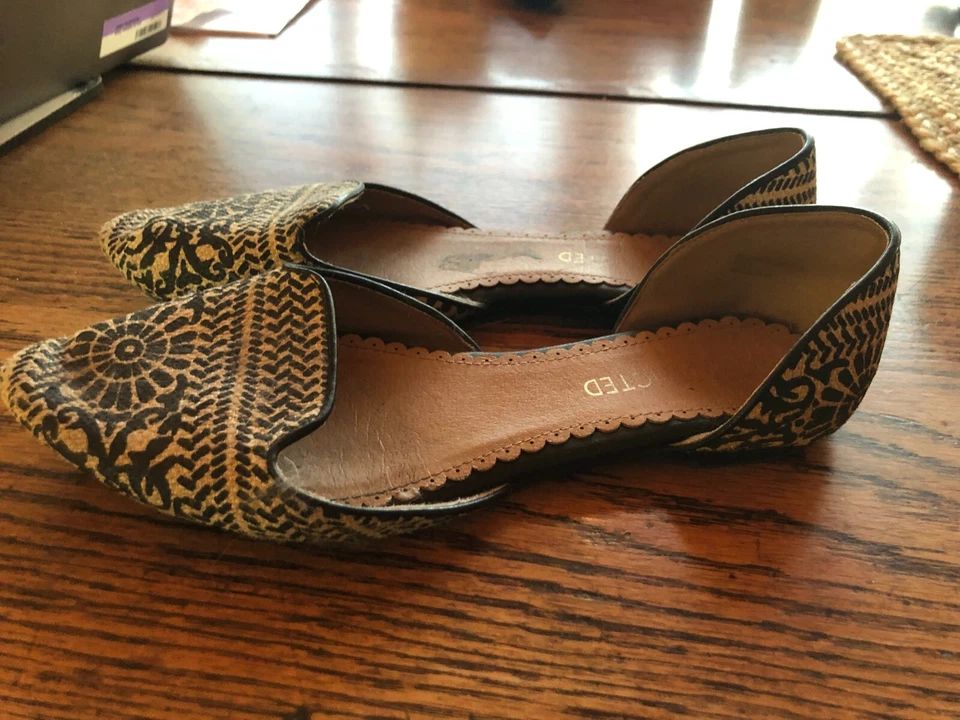 Zapatos planos sin cordones marca RESTRICTED para mujer talla 8 Foto 2 de 4