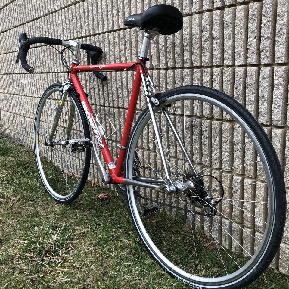 Bicicleta de Carretera Iron Horse Triumph EE. UU. De Colección Roja 50 CM Acero Reynolds 520 Cuadro Foto 2 de 4