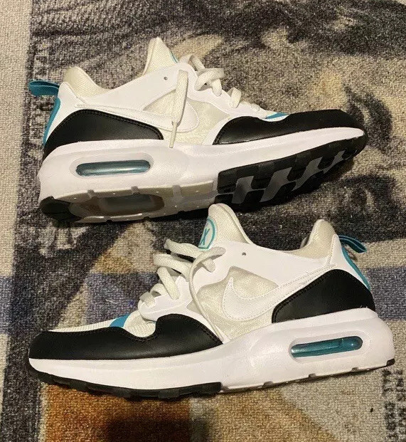 triple black air max zero