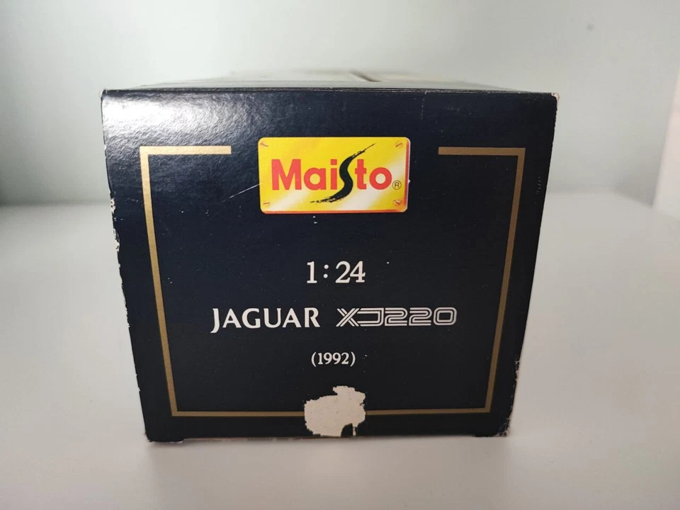 MAISTO Jaguar XJ220 1992  1/24 Codice: 31907 - Immagine 3 di 4