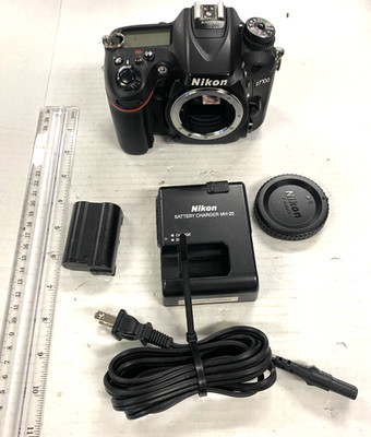 Nikon 24.1 MP Digital SLR Camera D7100 W Battery, Charger, Cap Working 1276-12