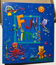 Hallmark Stories Album - Crayola Fun Times - 2-Pocket Pages - Cute - NEW