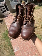 Thorogood 1982 series Heritage boots, size 9.5 D, Predator wheat CXL leather