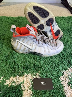 Nike Air Foamposite Pro PRM Pure Platinum Gray Red 2016 616750-003 Size 12M USED
