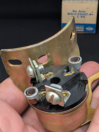NOS 1952-54 LINCOLN CAPRI COSMOPOLITAN W/ POWER STEERING NEUTRAL SAFETY SWITCH - Picture 5 of 15