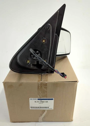 New OEM genuine Ford Door Mirror 2005-2006 Navigator Expedition RH Arabic