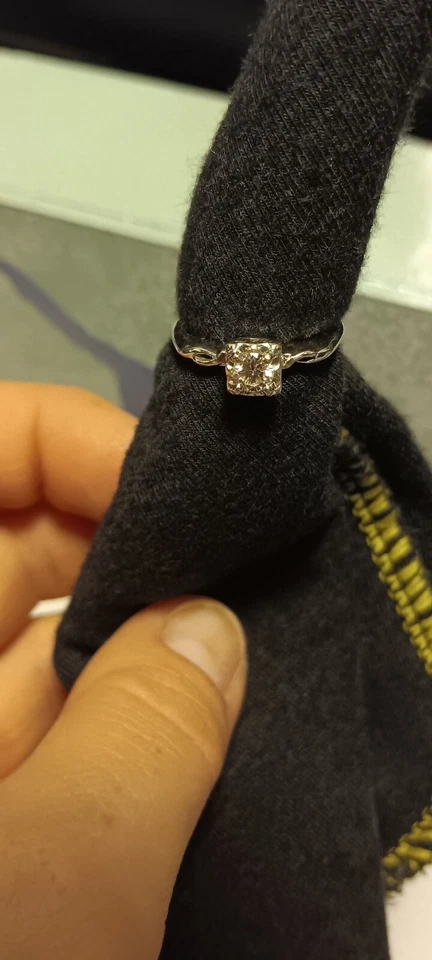 Anel de diamante lembrança vintage ouro branco 14k - Imagem 3 de 4