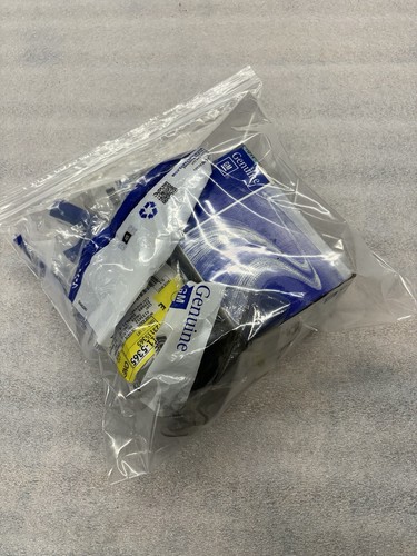 Complete 97-present C5-C8 Corvette Roof Panel Rear Latch Kit 10432581 B1 - Picture 5 of 5