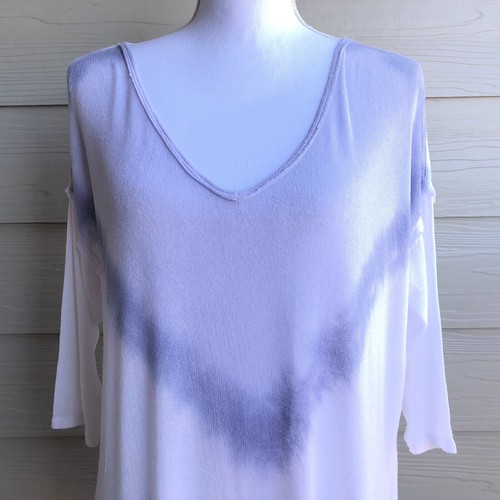 Free People Women’s White/Blue Flowy Tee Size M - Picture 2 of 6