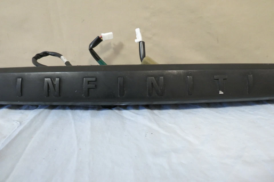 ✅ 14 15 16 17 2014-2017 Infiniti Q50 maletero adorno panel moldura con cámara OEM Foto 2 de 4