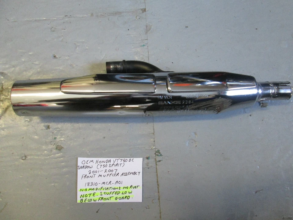 Honda 2001  - 2007 VT750DC SHADOW SPIRIT FRONT MUFFLER ASSEMBLY 18310-MCR-A01 - Image 2 of 4