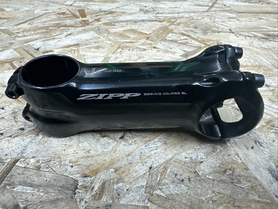 Vástago Zipp Service Course SL 100 mm 31,8 mm 1 1/8 negro sin rosca 100 +/-6 grados Foto 3 de 4