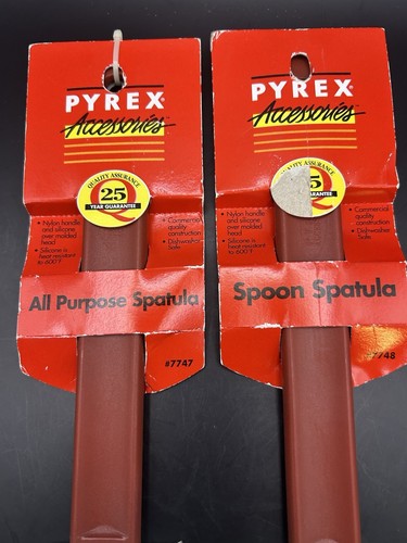 Vintage Pyrex Spatulas - New In Package- All Purpose Spatula & Spoon Spatula - Picture 2 of 3