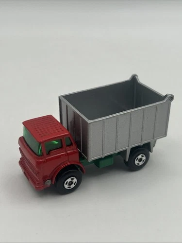 Vintage Lesney England Matchbox Toy Car Series No 26 GMC tipper truck Red