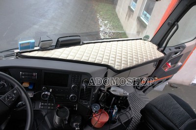 LKW TISCH FÜR MERCEDES ACTROS MP5 und MP4 XXL ABLAGETISCH in LKW TISCH FÜR MERCEDES ACTROS MP5 und MP4 XXL ABLAGETISCH in