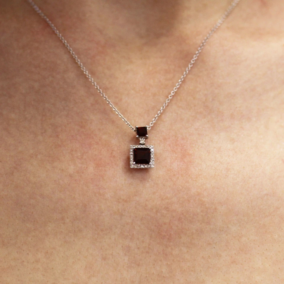 1.65 ctw Natural Red Garnet Diamond Solid 14k White Gold Halo Drop Pendant 15MM - Image 4 of 4