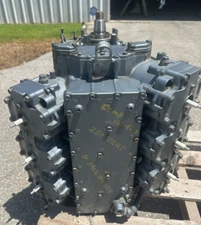 Freshwater Used 1990-1995 V6 3.1L 250 HP 2-Stroke Carbureted Outboard Powerhead