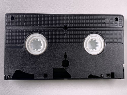 The Beatles Paul Mccartney VHS Pal Stereo Kassette Vanderquest Young Boy 1997 - Picture 4 of 16