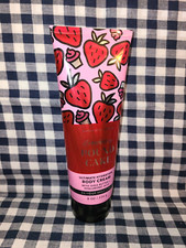 NEW Strawberry Pound Cake 8 oz Ultimate Hydration Body Cream Bath  Body Works
