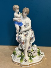 Ancien Groupe en porcelaine de Meissen  La Femme Et